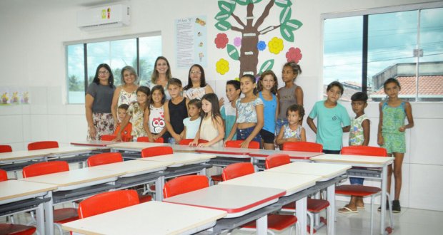 Inauguração Escola Euza Palhano_Aline Bezerra.jpeg